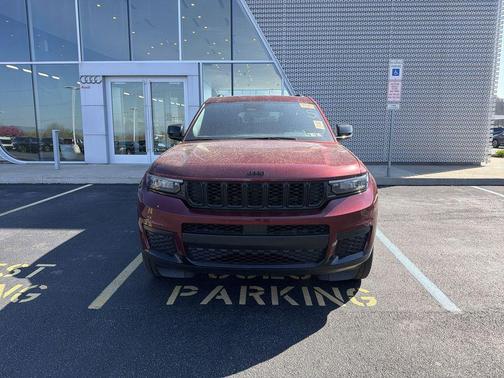 Velvet Red Pearlcoat 2023 Jeep Grand Cherokee L Altitude