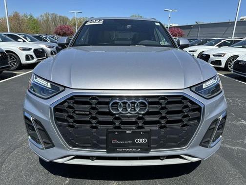 2022 Audi Q5 45 S line Premium Plus