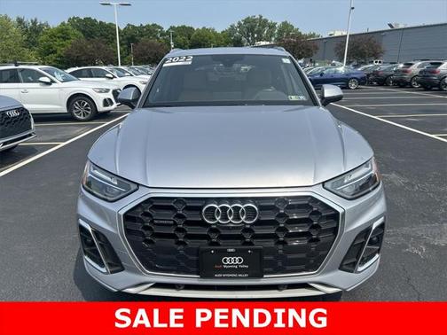 2022 Audi Q5 45 S line Premium Plus