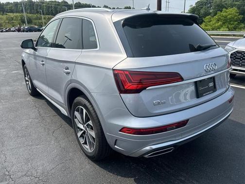 2022 Audi Q5 45 S line Premium Plus