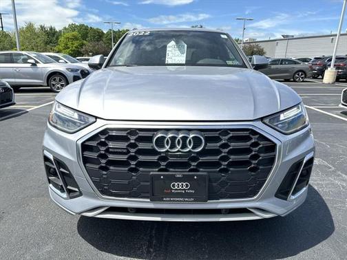 2022 Audi Q5 45 S line Premium Plus