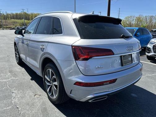 2022 Audi Q5 45 S line Premium Plus