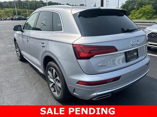 2022 Audi Q5 45 S line Premium Plus