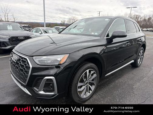 2023 Audi Q5 45 S line Premium