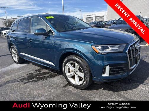 Galaxy Blue Metallic 2022 Audi Q7 45 Premium Plus