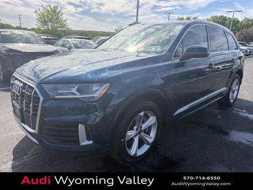 Galaxy Blue Metallic 2022 Audi Q7 45 Premium Plus