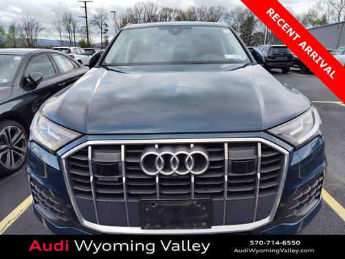 Galaxy Blue Metallic 2022 Audi Q7 45 Premium Plus