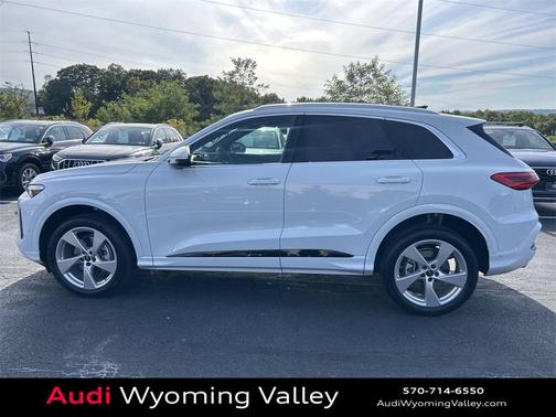 2025 Audi Q5 Premium Plus TFSI quattro S tronic