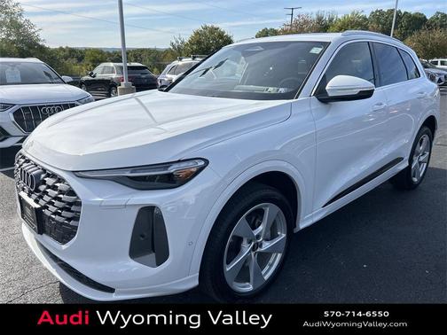 2025 Audi Q5 Premium Plus TFSI quattro S tronic