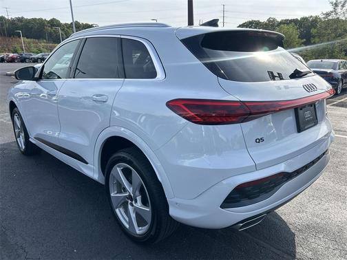 2025 Audi Q5 Premium Plus TFSI quattro S tronic