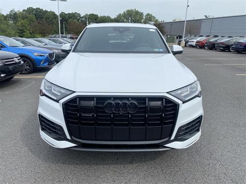 2021 Audi Q7 55 Premium Plus