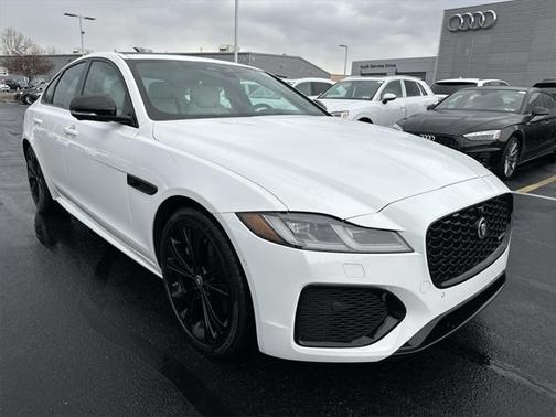 2024 Jaguar XF R-Dynamic SE P250 AWD Automatic