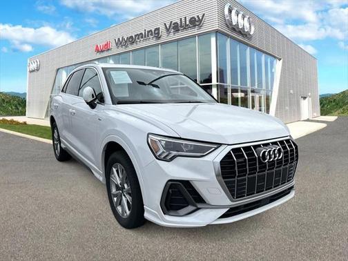 2023 Audi Q3 Premium 45 TFSI S line quattro Tiptronic