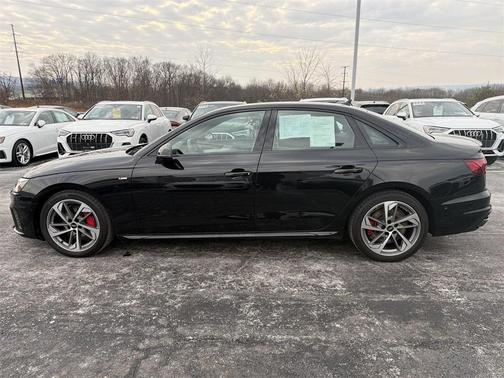 2023 Audi A4 Prestige 45 TFSI S line quattro S tronic