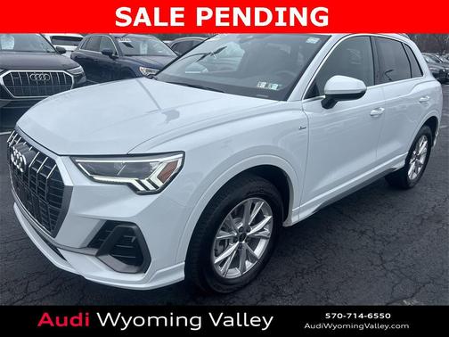 2025 Audi Q3 Premium 45 TFSI S line quattro Tiptronic