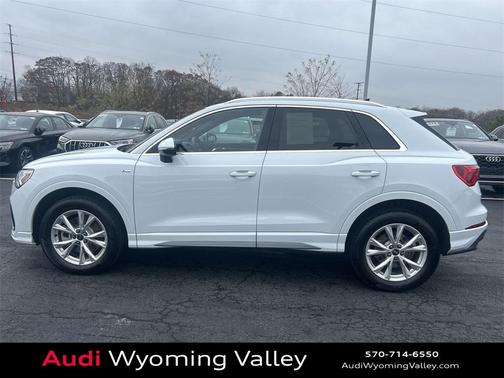 2025 Audi Q3 Premium 45 TFSI S line quattro Tiptronic