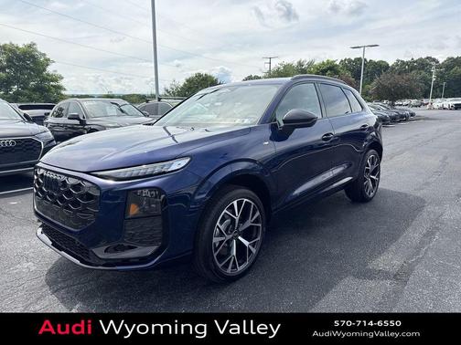 Navarra Blue Metallic 2026 Audi Q3 TFSI quattro S tronic