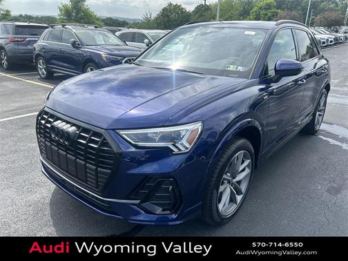 2025 Audi Q3 Premium 45 TFSI S line quattro Tiptronic