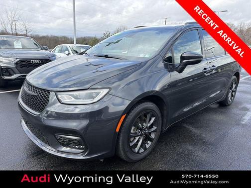 2021 Chrysler Pacifica Touring