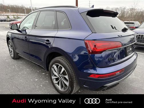 2024 Audi Q5 45 S line Premium