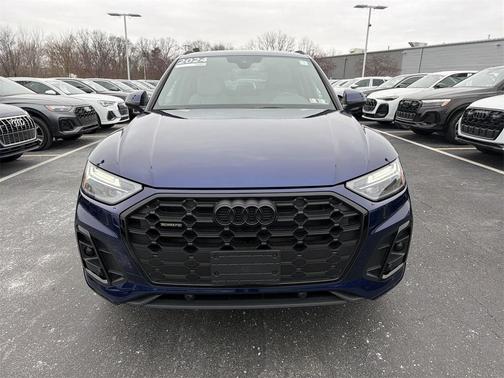2024 Audi Q5 45 S line Premium