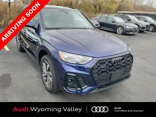 2024 Audi Q5 45 S line Premium