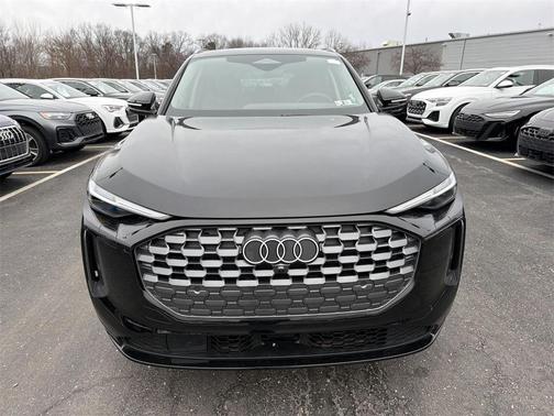 2025 Audi Q5 Premium Plus TFSI quattro S tronic