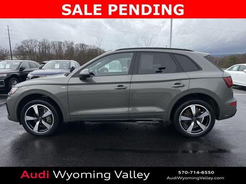 2023 Audi Q5 45 S line Premium Plus