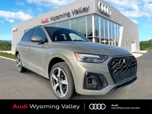 2023 Audi Q5 45 S line Premium Plus