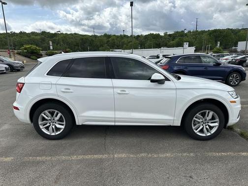 2020 Audi Q5 45 Premium