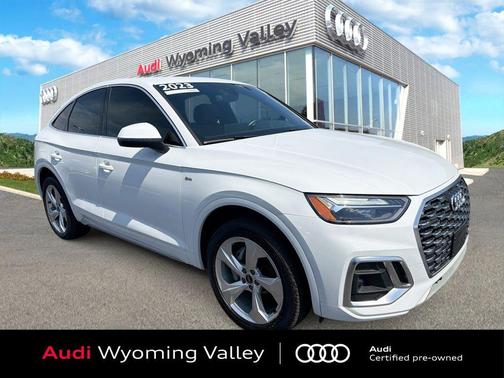 Glacier White Metallic 2023 Audi Q5 45 S line Premium