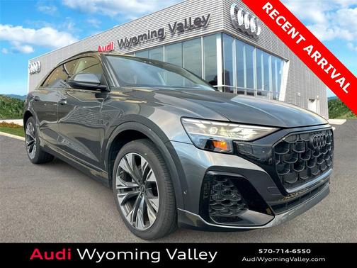 2025 Audi Q8 55 Premium Plus