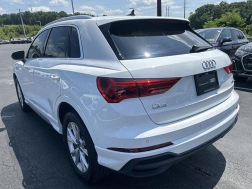 2024 Audi Q3 45 S line Premium Plus