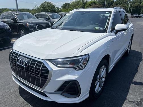 2024 Audi Q3 45 S line Premium Plus