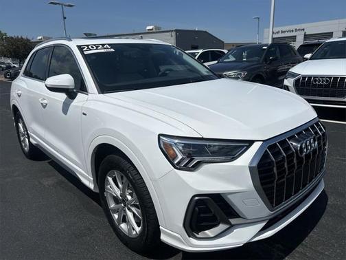 2024 Audi Q3 45 S line Premium Plus