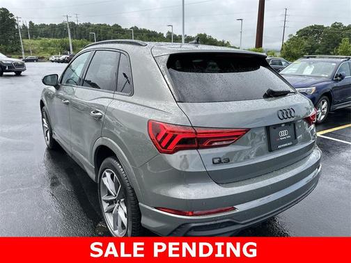 2025 Audi Q3 Premium 45 TFSI S line quattro Tiptronic