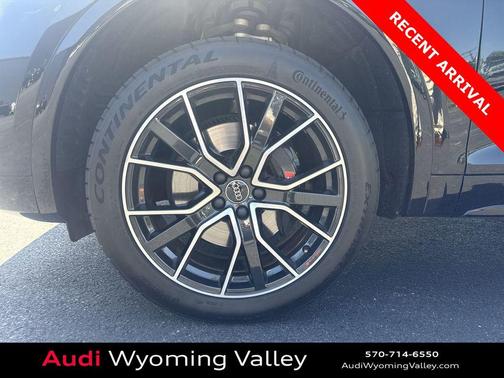 Mythos Black Metallic 2023 Audi SQ5 3.0T Premium Plus