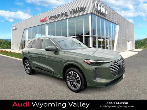 2025 Audi Q5 Premium TFSI quattro S tronic