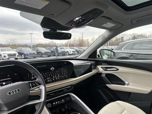 2025 Audi Q5 Premium Plus TFSI quattro S tronic