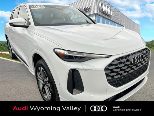 2025 Audi Q5 Premium Plus TFSI quattro S tronic