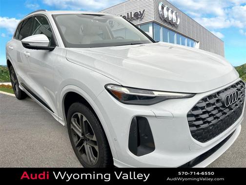 2025 Audi Q5 Premium Plus TFSI quattro S tronic