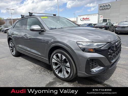 Samurai Gray Metallic 2025 Audi Q8 55 Premium Plus