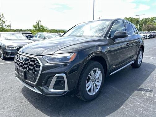 2022 Audi Q5 45 S line Premium