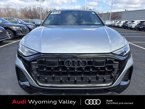 Satellite Silver Metallic 2025 Audi Q8 55 Premium