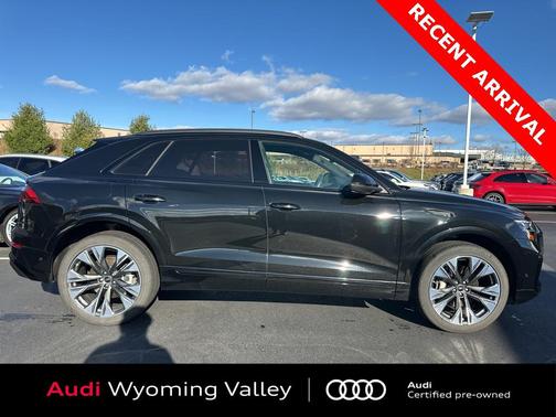 2025 Audi Q8 55 Prestige