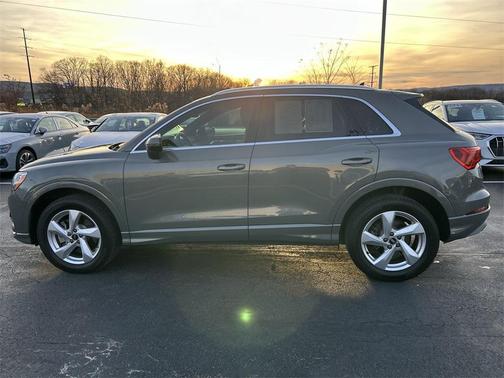 2021 Audi Q3 40 Premium