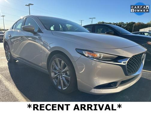 2023 Mazda Mazda3 FWD w/Preferred Package