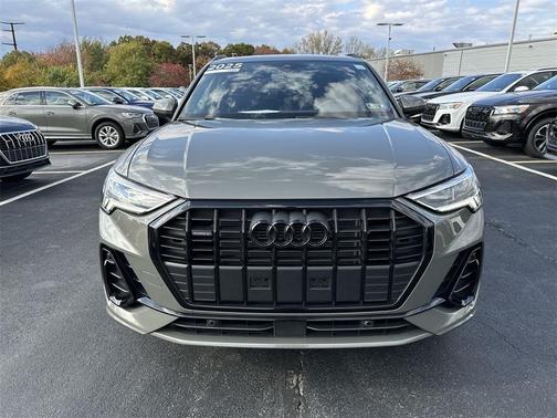 2025 Audi Q3 Premium 45 TFSI S line quattro Tiptronic