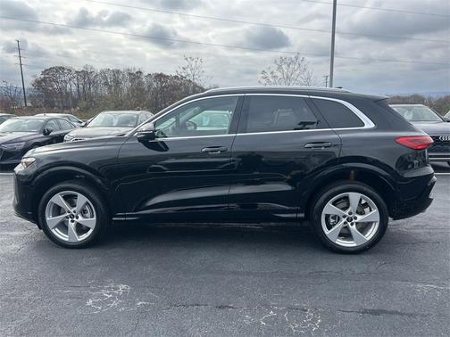 2025 Audi Q5 Premium Plus TFSI quattro S tronic