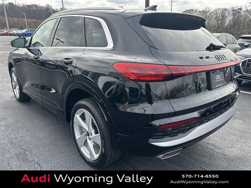 2025 Audi Q5 Premium Plus TFSI quattro S tronic